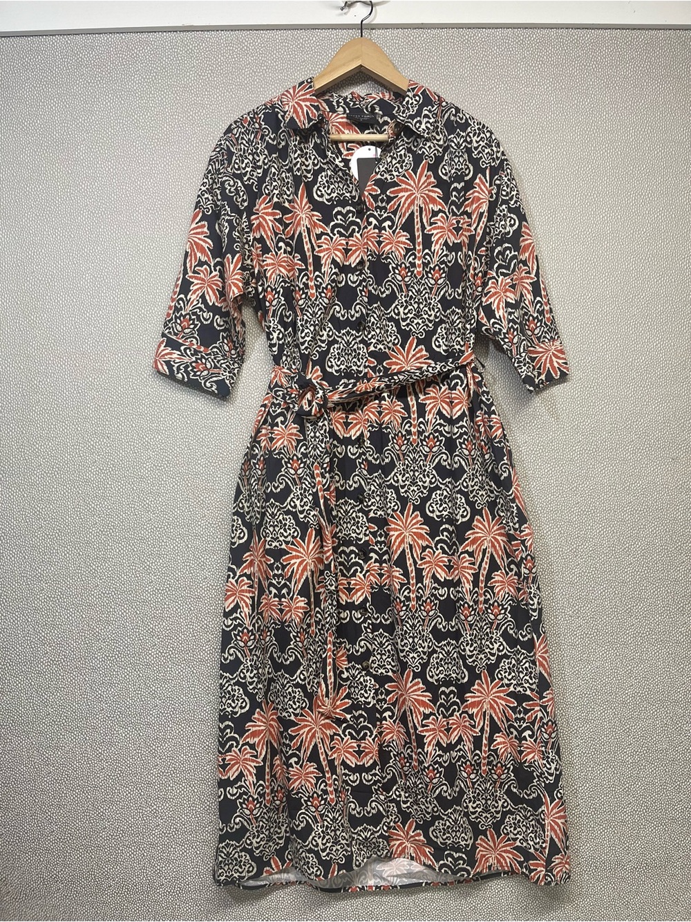 🆕 M Dress Forum Midnight Palm Print Midi Belted Shirt Dress NWT
